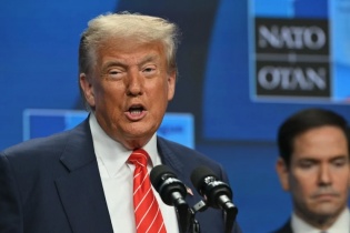 Tổng thống Trump: Chiến sự Trung Đông đã chấm dứt, Mỹ - Iran sẽ đàm phán tuần tới
