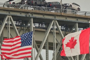 Canada rút lại thuế dịch vụ kỹ thuật số sau khi Mỹ ngừng đàm phán thương mại