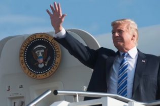 Tổng thống Trump: Mỹ sẽ gửi thư công bố thuế quan cho các đối tác vào ngày 7/7