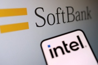 SoftBank bất ngờ đặt cược đầu tư 2 tỷ USD vào Intel