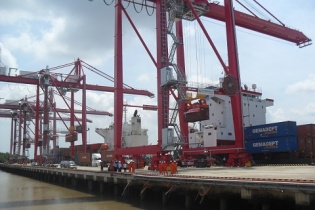 Trả lương cao, doanh nghiệp logistics vẫn sẽ thiếu hàng triệu lao động