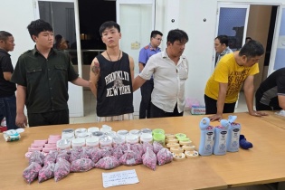 Nửa đầu tháng 4, Hải quan phối hợp bắt nhiều vụ ma túy lớn