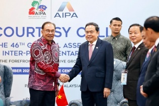 Chủ tịch Quốc hội Trần Thanh Mẫn hội kiến Thủ tướng Malaysia Anwar Ibrahim