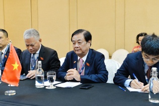 Mong muốn Liên minh châu Âu tiếp tục hỗ trợ Việt Nam phát triển nền kinh tế xanh