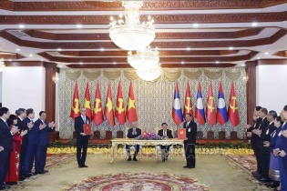 Tổng Bí thư Tô Lâm chứng kiến Lễ trao các văn kiện hợp tác Việt Nam - Lào