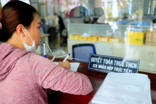 Đề xuất nâng ngưỡng thu nhập người phụ thuộc lên 3 triệu đồng