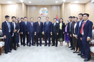 Lào đề nghị Việt Nam tiếp tục hỗ trợ chuyên gia tài chính, thuế và hải quan