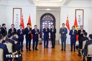 Việt Nam và Singapore ký kết hàng loạt văn kiện hợp tác