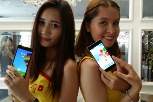 Bộ ba smartphone Massgo "cấu hình cao, giá thấp"