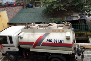 Gần 9.000 lít xăng là xăng máy bay của quân đội bị đem bán cho cửa hàng xăng