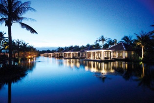 Indochina Land chuyển nhượng The Nam Hai, Six Sense Côn Đảo