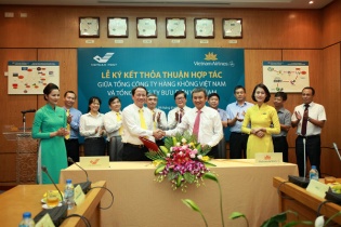 Vietnam Post sẽ bán vé, chuyển phát cho Vietnam Airlines