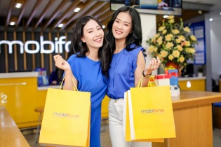 Cơ hội nhận 63 chiếc iPhone X khi đổi sang sim 4G MobiFone