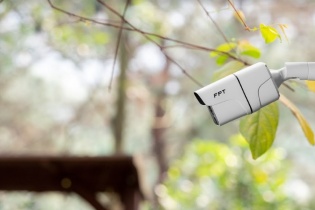 Ra mắt Camera IQ phát hiện được cả muỗi bay, lá cây rụng