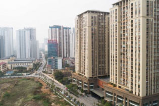 Cấp phép mới 39 dự án nhà ở thương mại, 26 dự án du lịch nghỉ dưỡng