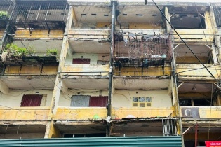 Chủ nhà phải đóng góp kinh phí khi xây dựng lại chung cư cũ xây từ năm 1994