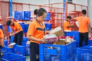 Thương mại điện tử nộp thuế gần 100.000 tỷ đồng