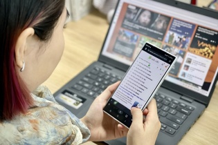 “Anh trai vượt ngàn chông gai”, “Anh trai say Hi” gây bão cùng "giá vàng"