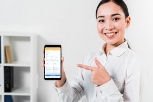 Giải pháp chuyển đổi số toàn diện cho y tế học đường