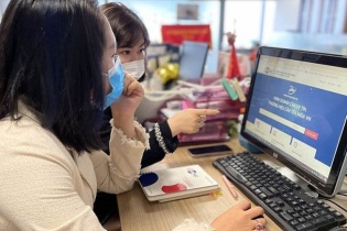 Đăng ký, sử dụng 70.000 tên miền thuộc không gian tên miền mới