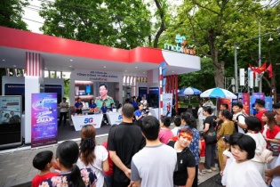 Trải nghiệm công nghệ số hiện đại, tiện ích của MobiFone tại "Ngày hội Bình yên" Trải nghiệm công nghệ số hiện đại, tiện ích của MobiFone tại "Ngày hội Bình yên"