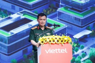 "Hành trình làm chủ công nghệ lõi của Viettel không có chỗ cho sự chần chừ"