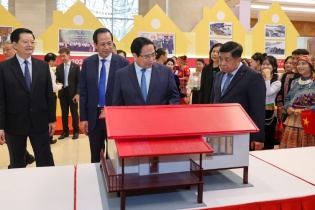 Hoàn thành trước hạn việc xóa 334.234 căn nhà tạm, nhà dột nát cho người nghèo Hoàn thành trước hạn việc xóa 334.234 căn nhà tạm, nhà dột nát cho người nghèo
