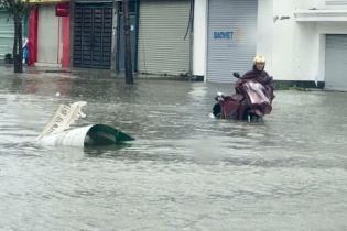 Công điện của Thủ tướng về khẩn trương khắc phục hậu quả bão số 10 và mưa lũ