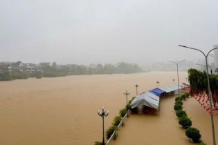 Hỗ trợ 2.524 tỷ đồng cho 15 địa phương khắc phục hậu quả bão lũ, thiên tai