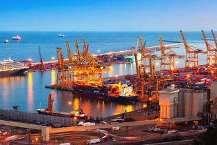 Việt Nam xây dựng 10 trung tâm dịch vụ logistics hiện đại ngang tầm quốc tế