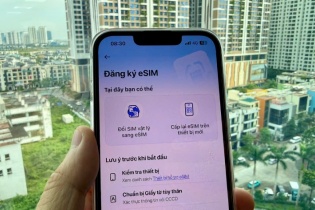 Khách hàng có thể kích hoạt eSIM VinaPhone tại nhà