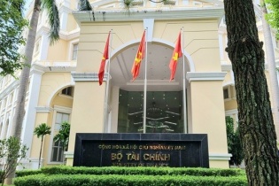 Phân công 13 Bộ soạn thảo 39 dự án luật, pháp lệnh, nghị quyết 