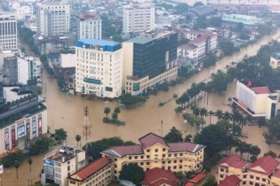 Hỗ trợ khẩn cấp 350 tỷ đồng cho 3 tỈnh miền Trung khắc phục thiệt hại mưa lũ