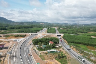 Chính phủ thúc tiến độ, chất lượng các đường cao tốc tại đồng bằng sông Cửu Long