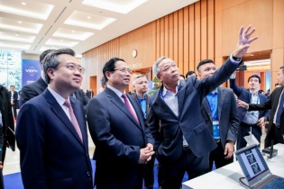 Cần mạnh dạn giao cho doanh nghiệp tư nhân xây dựng hạ tầng số quốc gia 