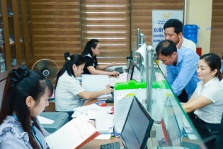 Tiêu chuẩn chức danh công chức lãnh đạo, quản lý trong cơ quan hành chính nhà nước