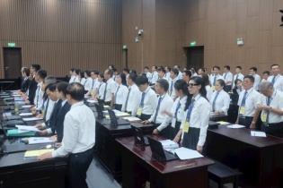 Bổ sung "bản lĩnh chính trị vững vàng" vào tiêu chuẩn Luật sư 