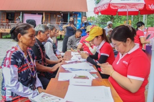 Nhà mạng đóng góp 2,5% doanh thu cho Quỹ Dịch vụ viễn thông công ích Việt Nam