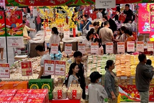 Chính phủ yêu cầu chuẩn bị chu đáo cho nhân dân đón Tết Nguyên đán Bính Ngọ 2026