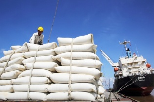 Một số nhiệm vụ, giải pháp để tiếp tục thúc đẩy xuất khẩu năm 2026