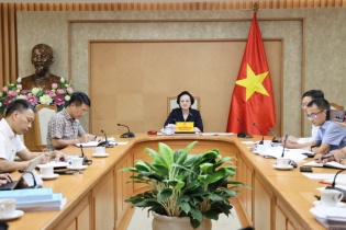 Xây dựng cơ chế liên thông nhân tài giữa khu vực công và tư
