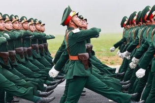 Sĩ quan, quân nhân nghỉ hưu trước hạn được nâng mức trợ cấp