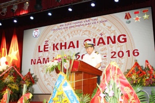 Trường Đại học Hàng Hải Việt Nam khai giảng năm học 2015 - 2016