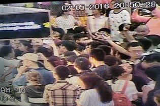 Đình chỉ nhân viên an ninh hàng không Cam Ranh đánh hành khách