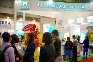 Nông nghiệp Hùng Hậu giới thiệu nhiều sản phẩm mới tại Hội chợ Vietfish 2016