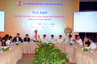 Tọa đàm Hội Doanh nhân trẻ: Người đứng đầu Hội phải cân bằng tài, tầm, tâm, trí và thời gian