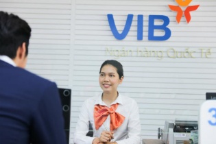 VIB áp dụng đồng thời nhiều chương trình khuyến mại cho khách hàng vào dịp cuối năm 