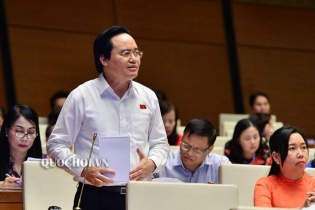 Bộ trưởng Nhạ nhận "thiếu sót" trong vụ gian lận thi cử