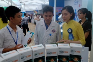 Lần đầu giới thiệu phức hệ dược liệu ứng dụng công nghệ cao kháng khối u