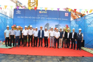 Apec Aqua Park Bắc Giang cất nóc dự án, vượt tiến độ 3 tháng